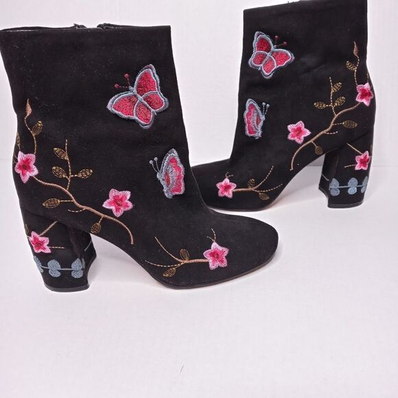Nanette Lepore Black Suede Embroidered Lilly Ankle - Picture 6 of 12